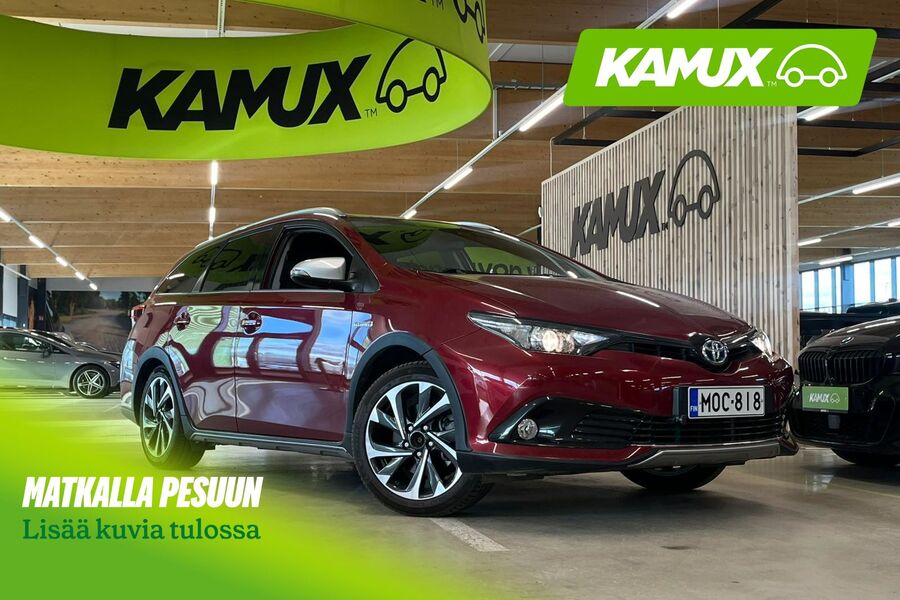 Toyota Auris vaihtoauto