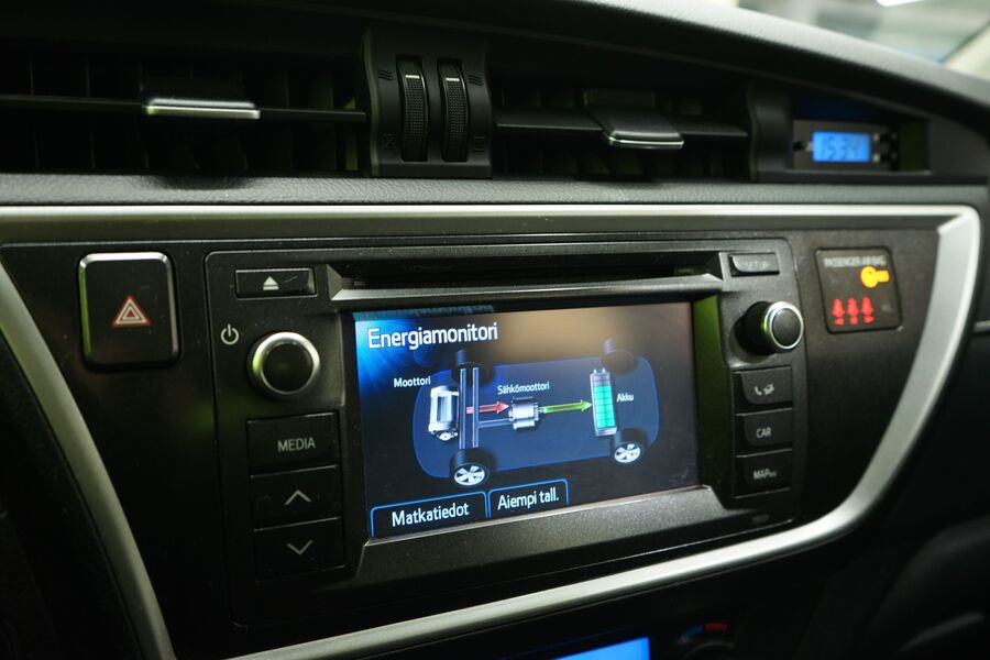 Toyota Auris vaihtoauto