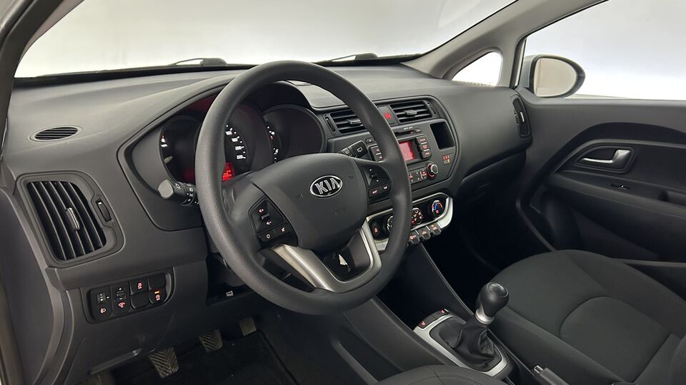 Kia Rio vaihtoauto