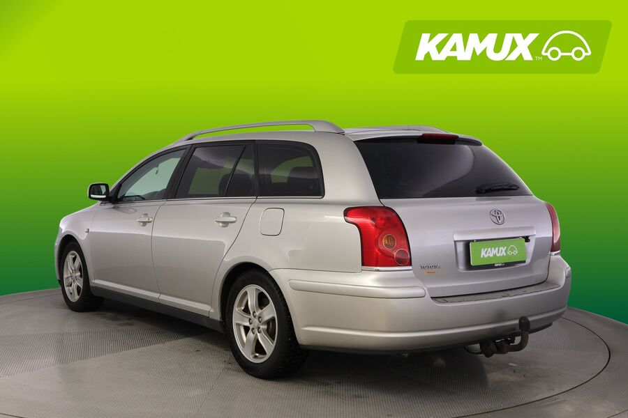 Toyota Avensis vaihtoauto