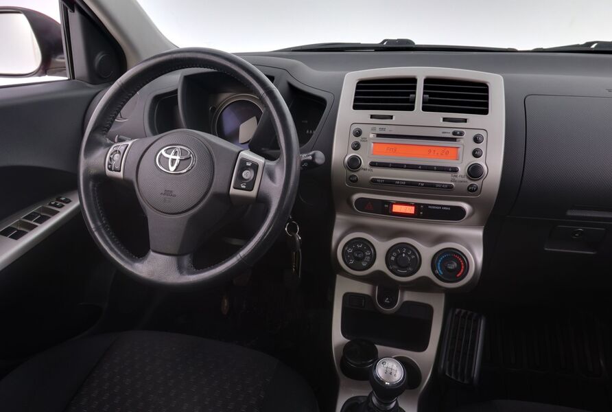Toyota Urban Cruiser vaihtoauto