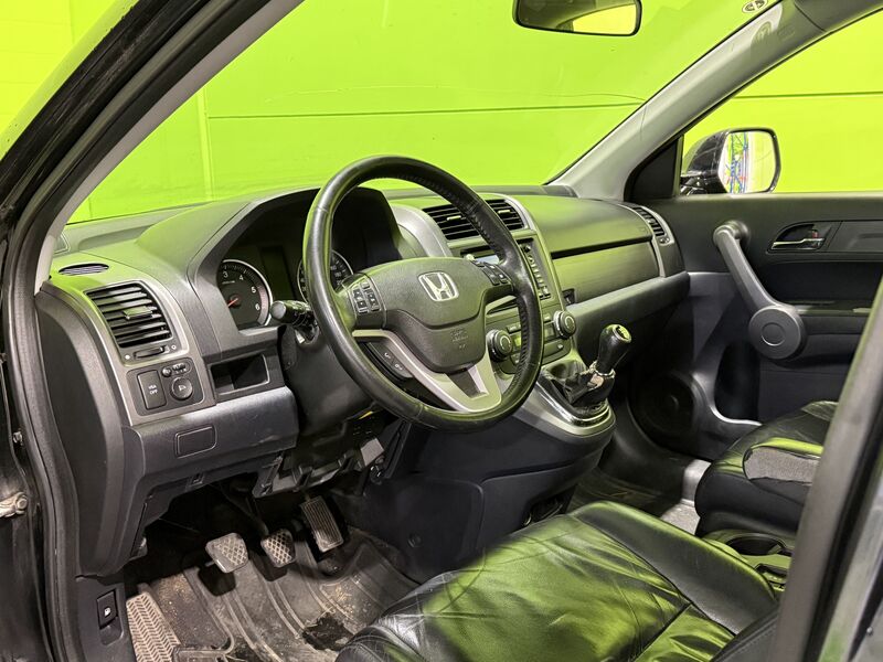 Honda CR-V vaihtoauto