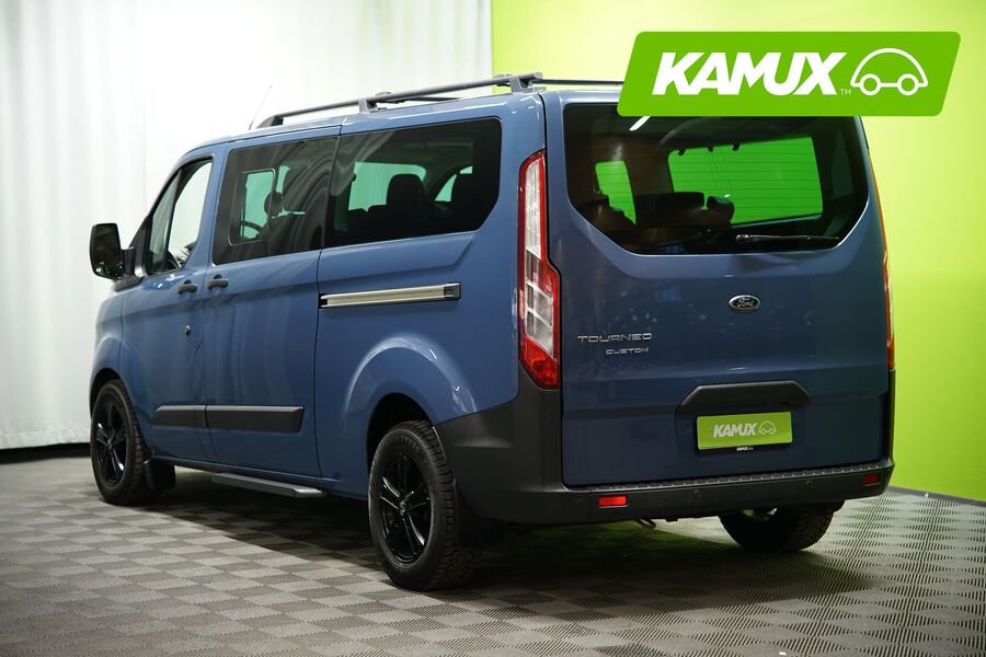 Ford Tourneo Custom vaihtoauto