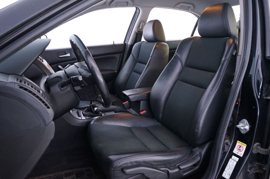 Honda Accord vaihtoauto