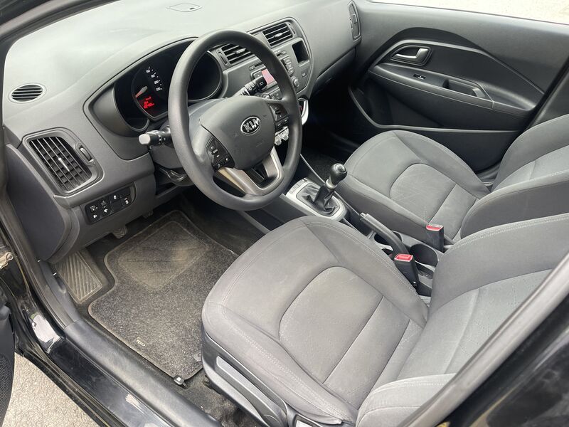 Kia Rio vaihtoauto