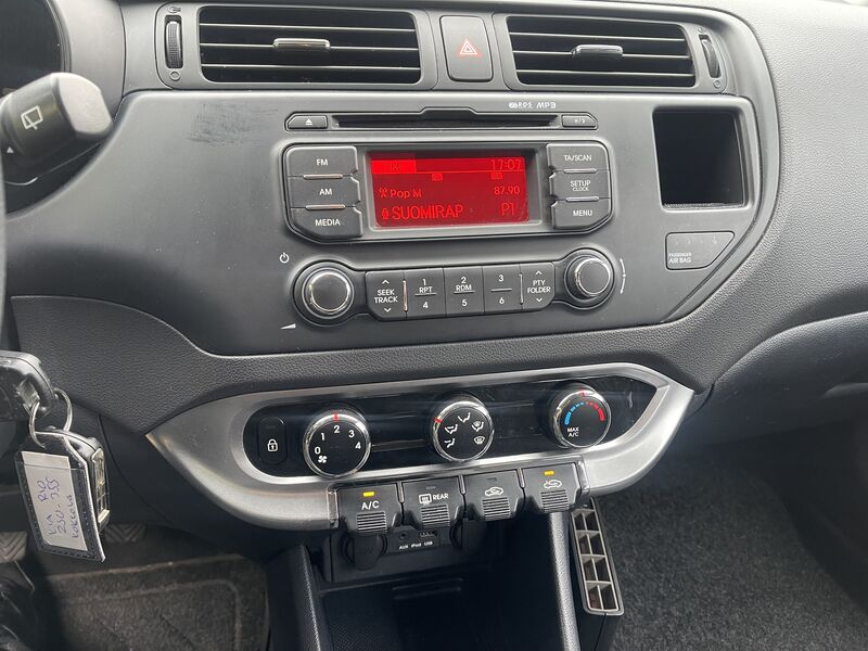Kia Rio vaihtoauto