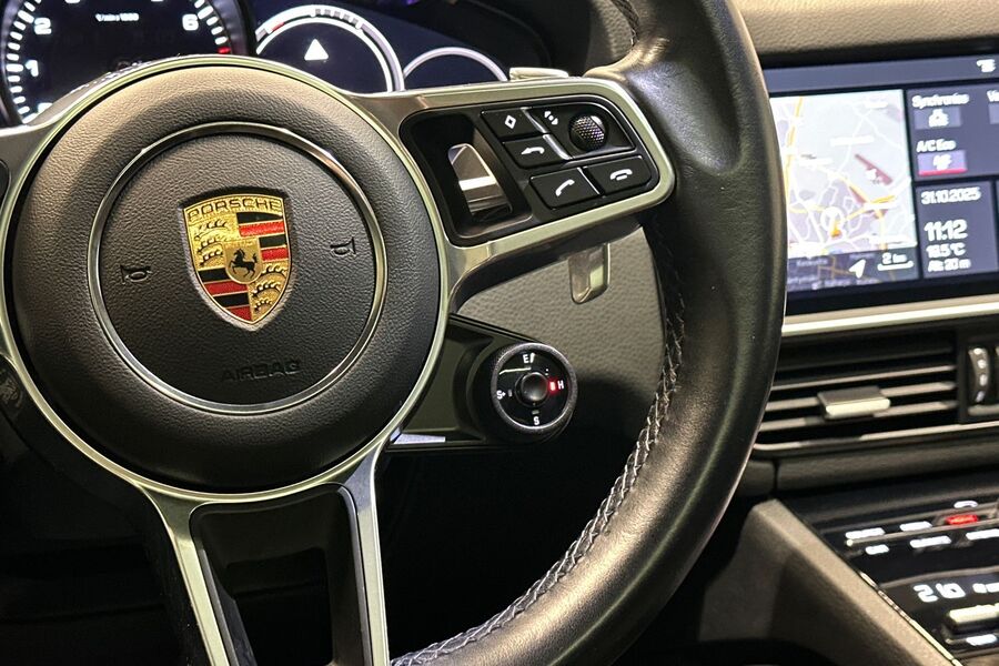 Porsche Cayenne vaihtoauto