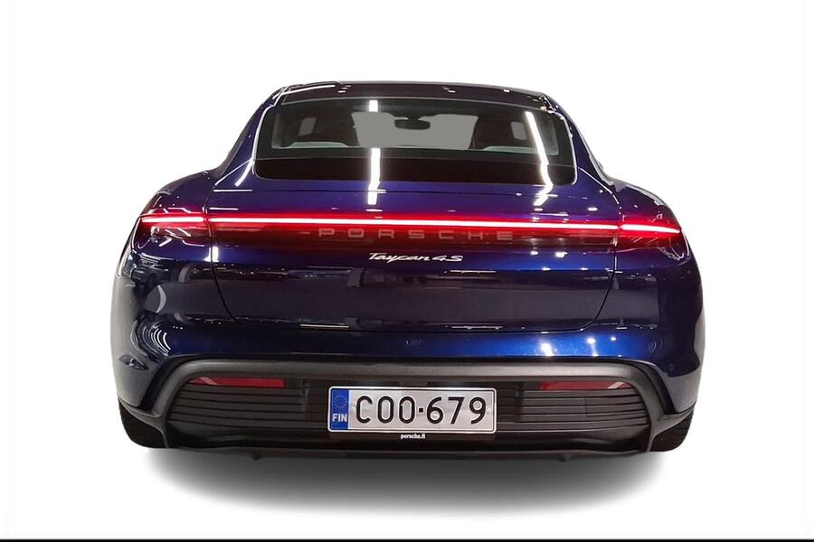 Porsche Taycan vaihtoauto