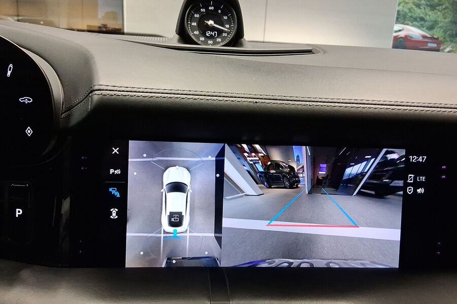 Porsche Taycan vaihtoauto