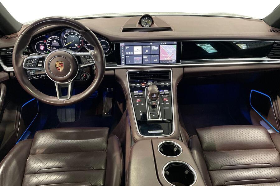 Porsche Panamera vaihtoauto