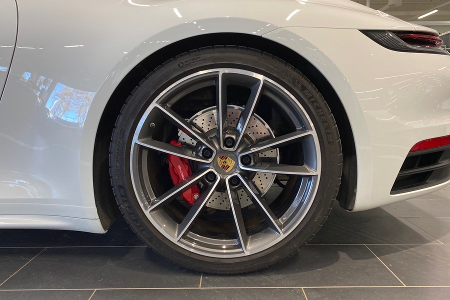 Porsche 911 vaihtoauto