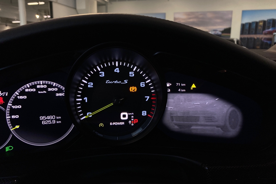 Porsche Panamera vaihtoauto