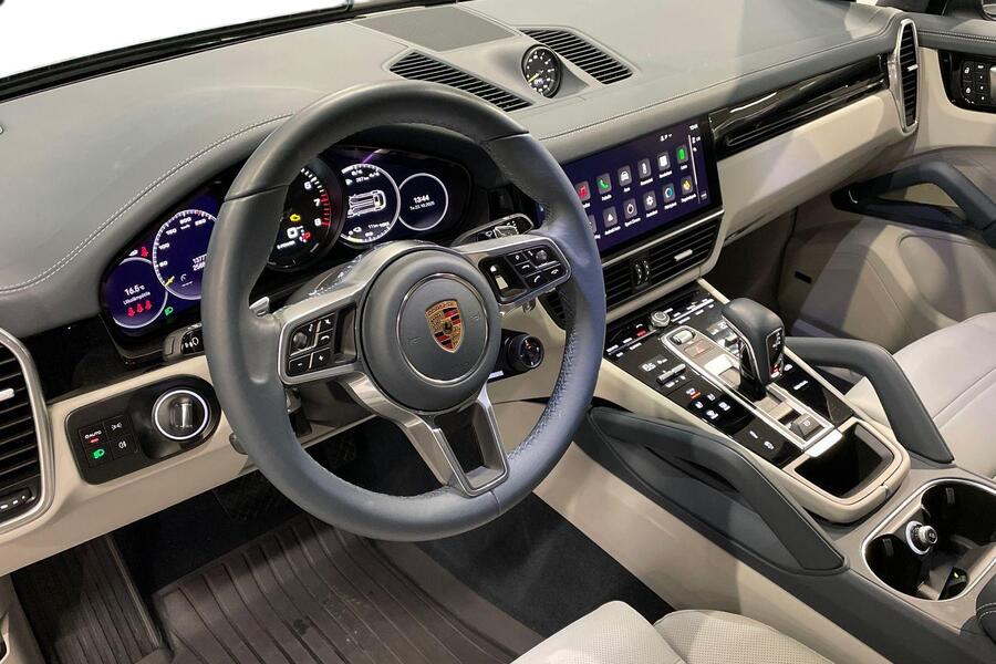 Porsche Cayenne vaihtoauto