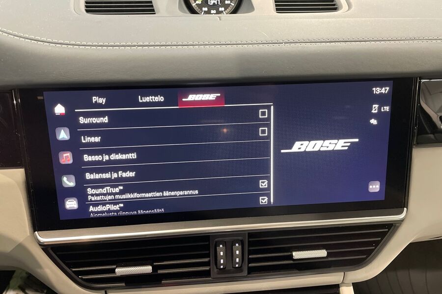 Porsche Cayenne vaihtoauto