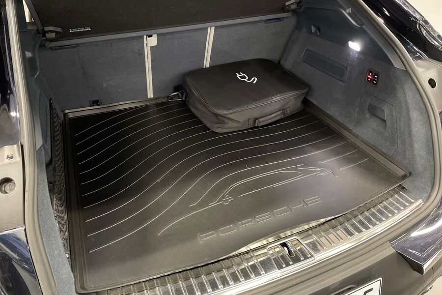 Porsche Cayenne vaihtoauto