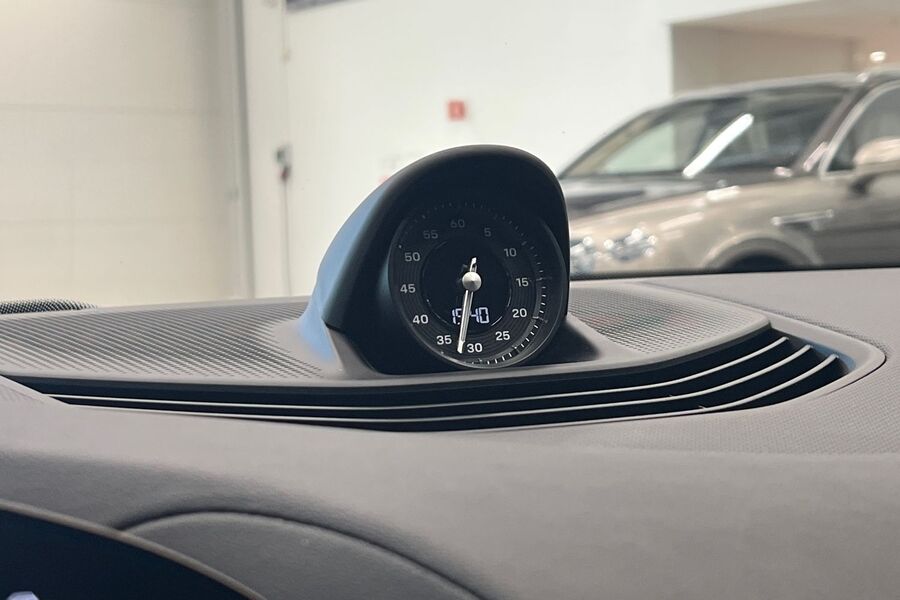 Porsche Taycan vaihtoauto