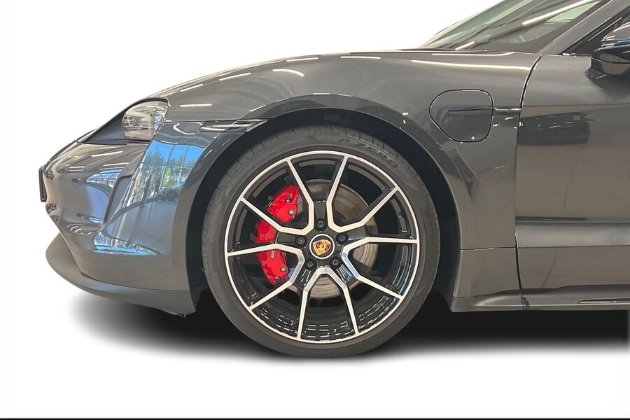 Porsche Taycan vaihtoauto