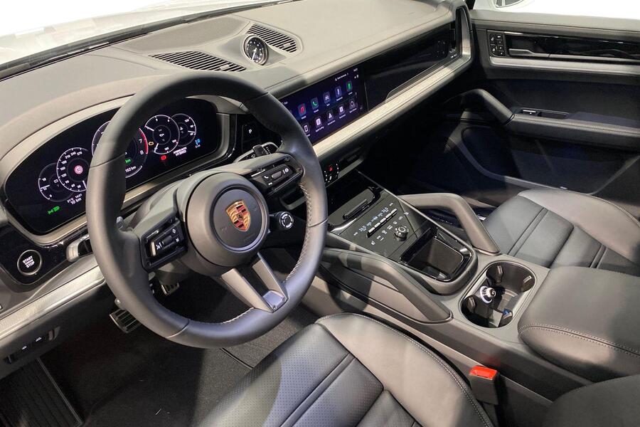 Porsche Cayenne vaihtoauto