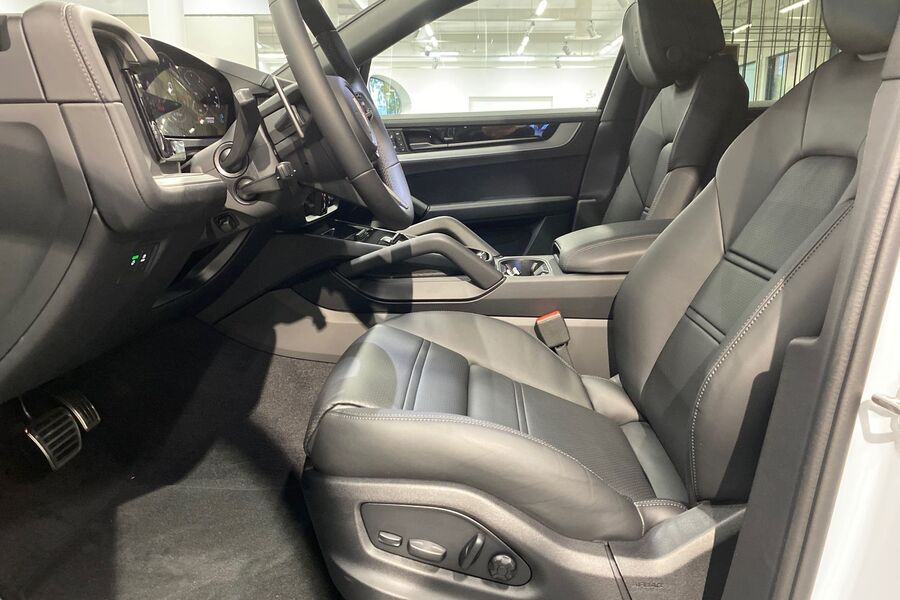 Porsche Cayenne vaihtoauto