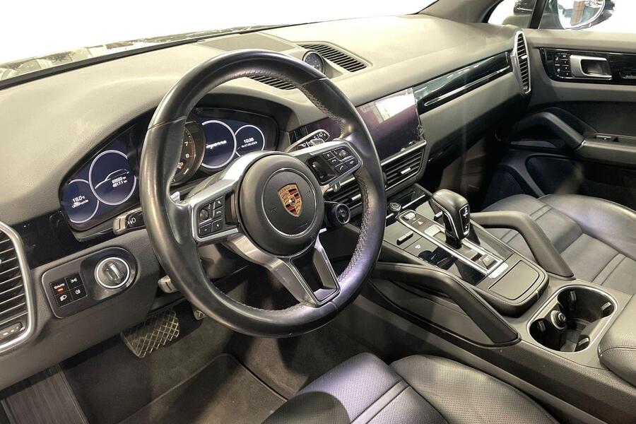 Porsche Cayenne vaihtoauto