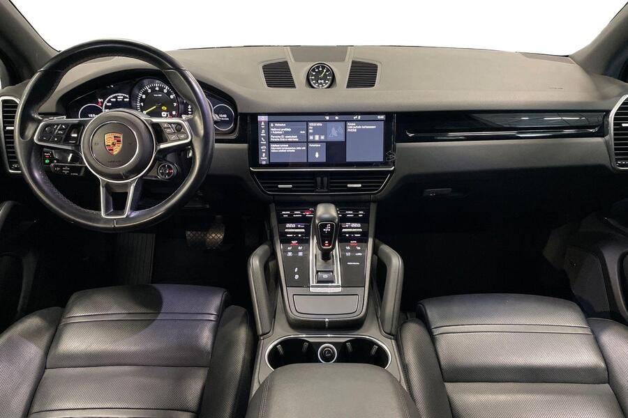 Porsche Cayenne vaihtoauto