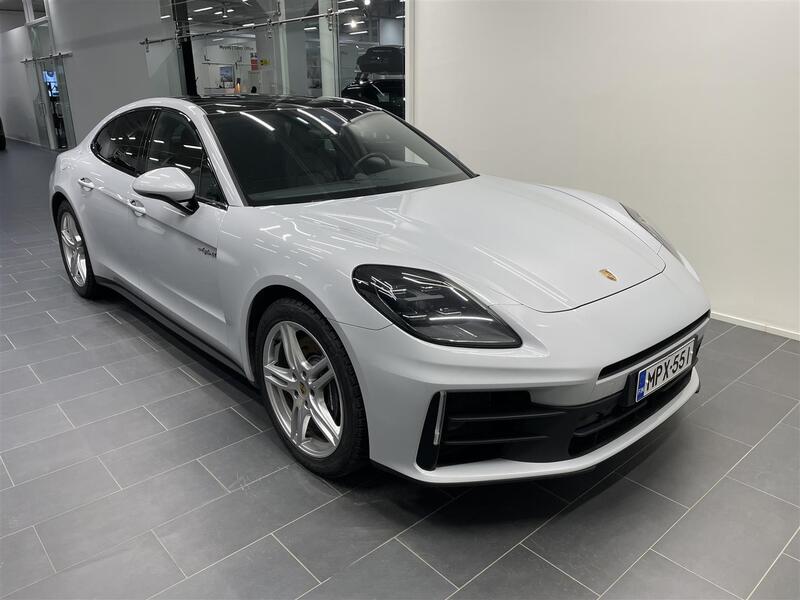 Porsche Panamera vaihtoauto