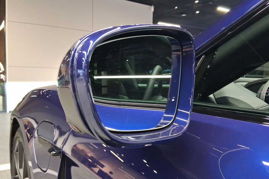 Porsche Taycan vaihtoauto