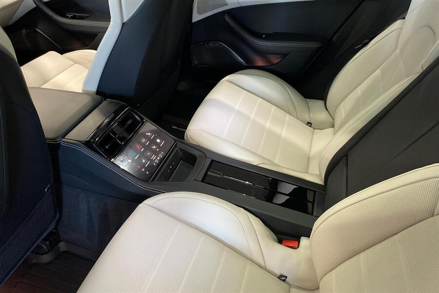 Porsche Panamera vaihtoauto