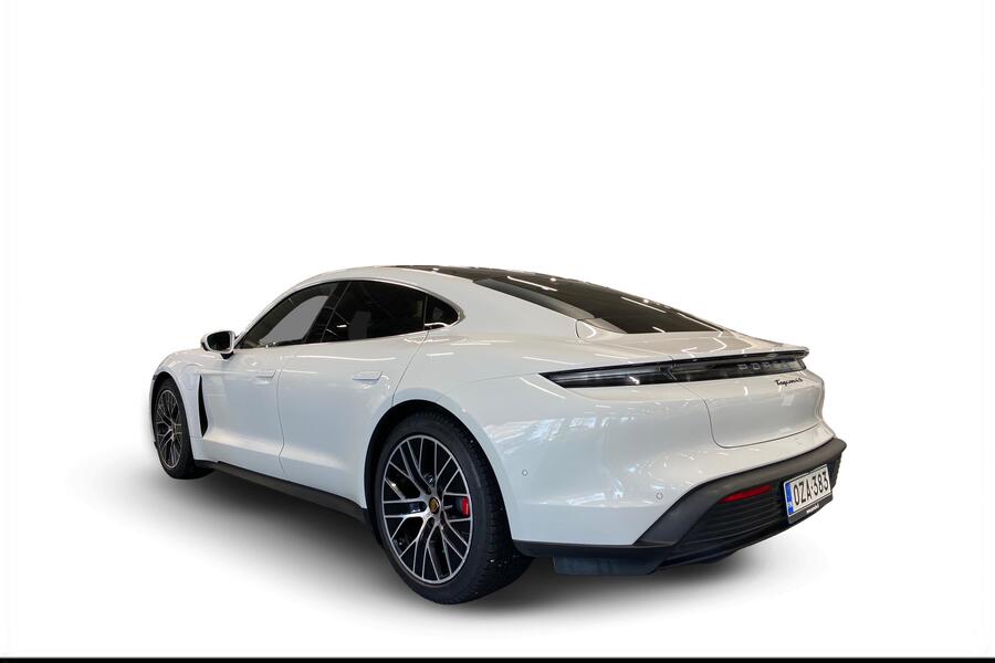 Porsche Taycan vaihtoauto