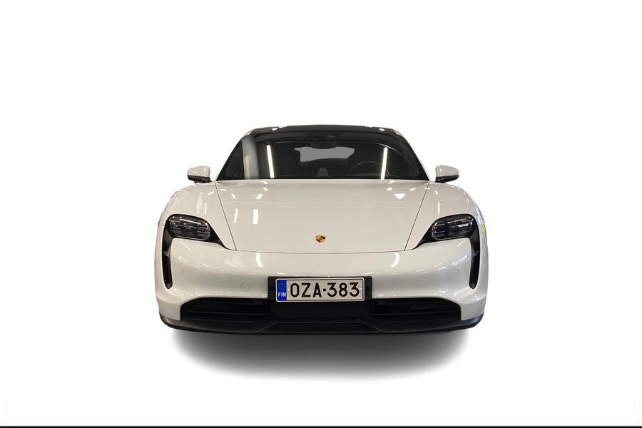 Porsche Taycan vaihtoauto