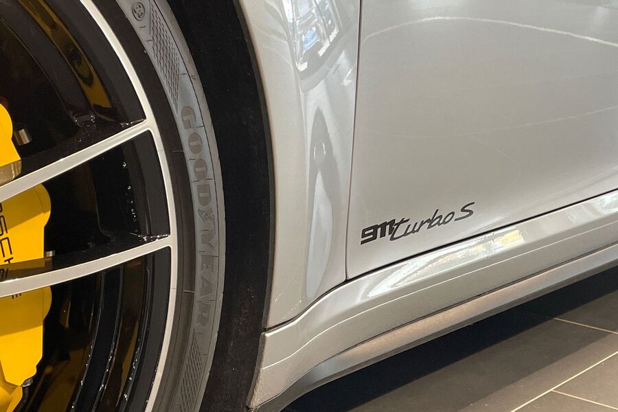 Porsche 911 vaihtoauto