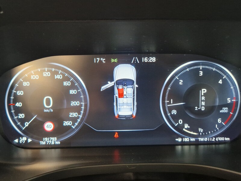 Volvo XC60 vaihtoauto