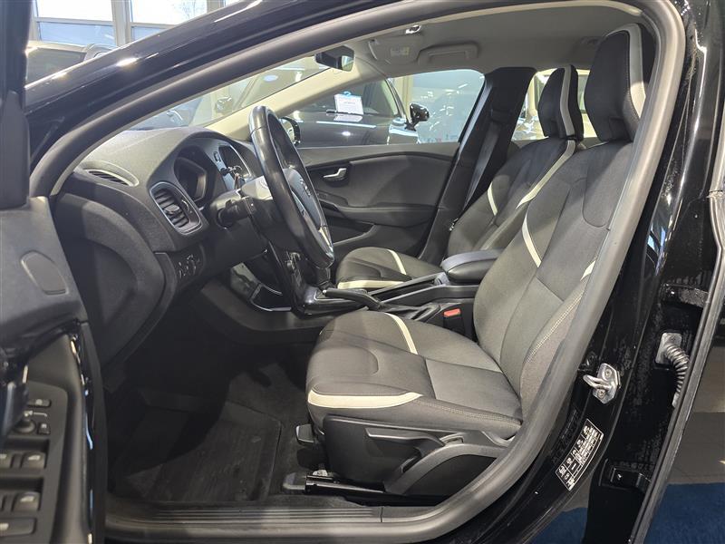 Volvo V40 vaihtoauto