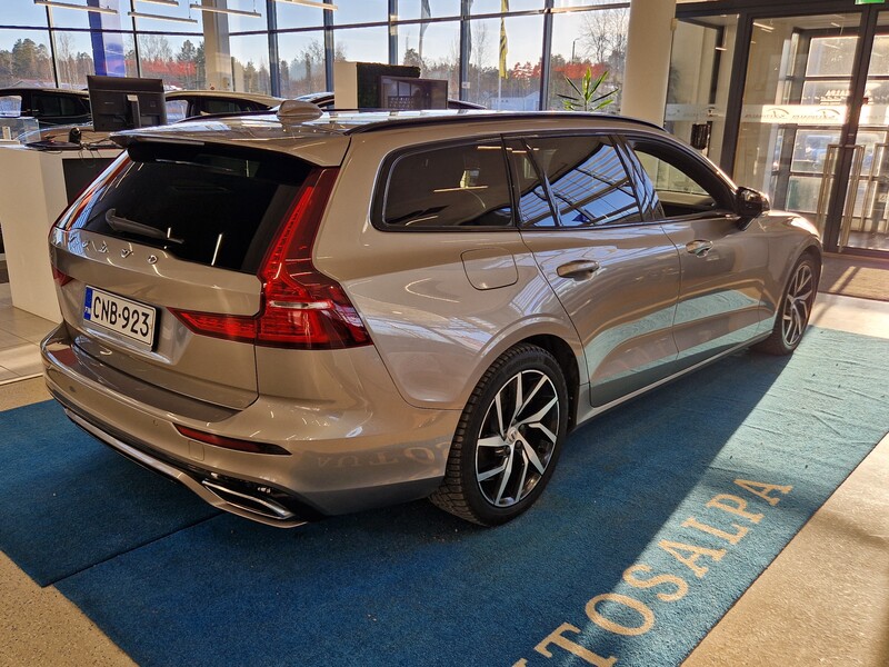 Volvo V60 vaihtoauto