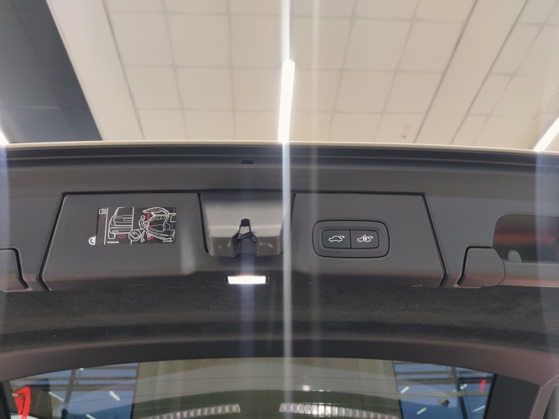 Volvo V90 Cross Country vaihtoauto