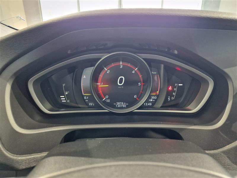 Volvo V40 Cross Country vaihtoauto