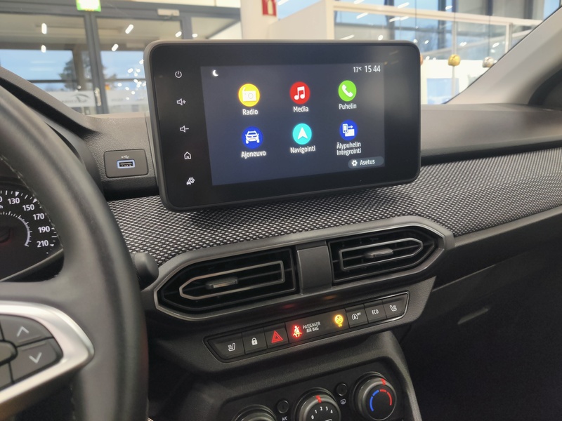 Dacia Sandero vaihtoauto