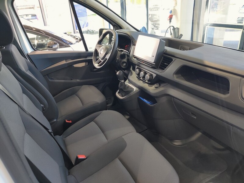 Renault Trafic vaihtoauto