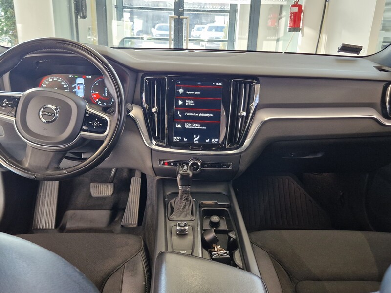 Volvo V60 vaihtoauto
