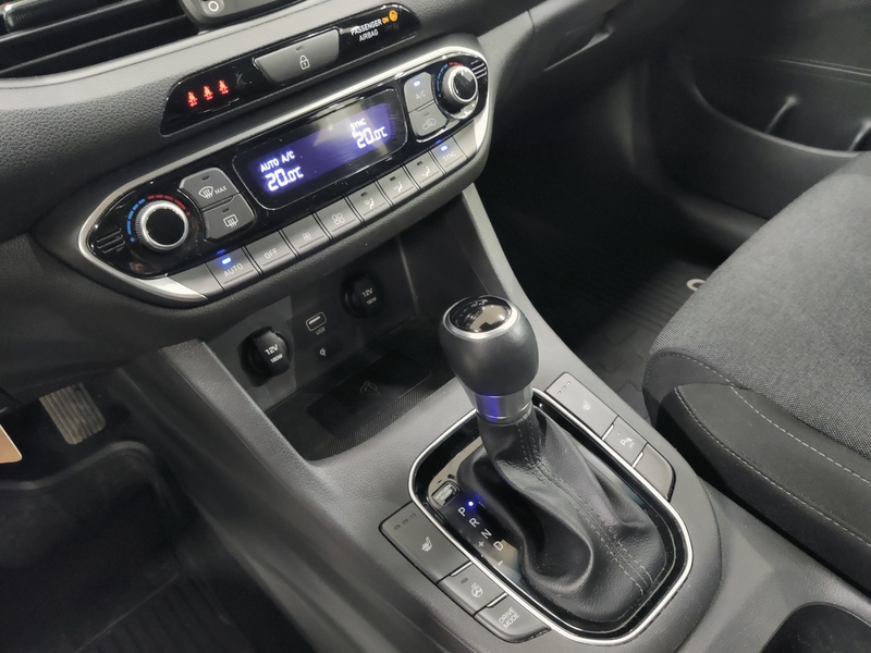 Hyundai i30 Wagon vaihtoauto