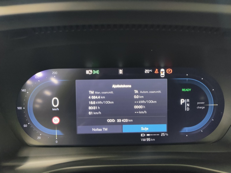 Volvo EX40 vaihtoauto