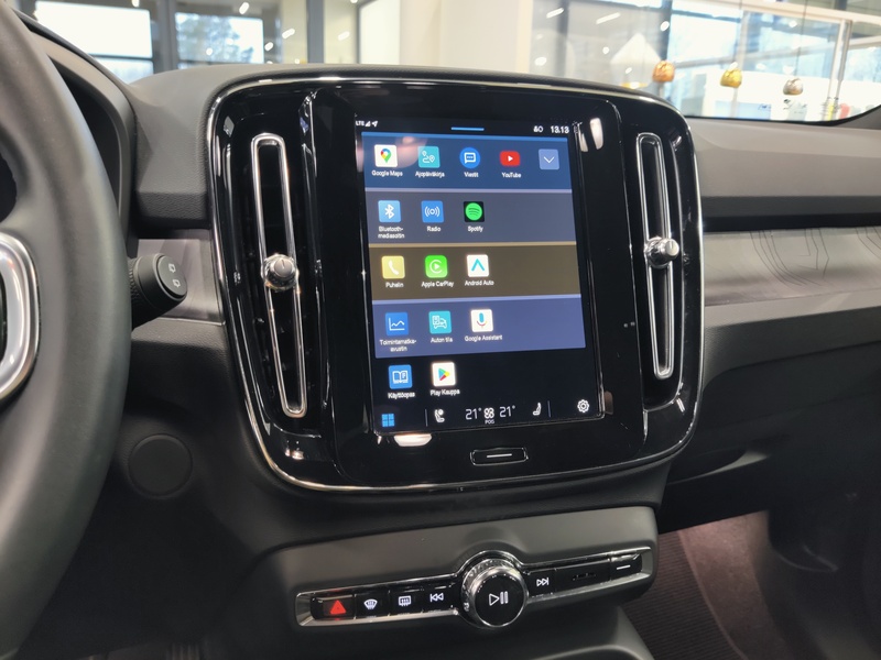 Volvo EX40 vaihtoauto