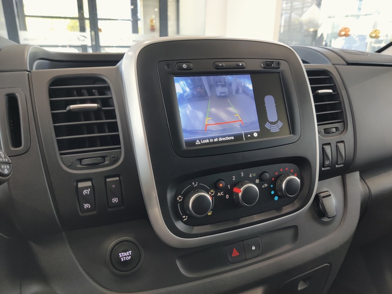 Renault Trafic Passenger vaihtoauto