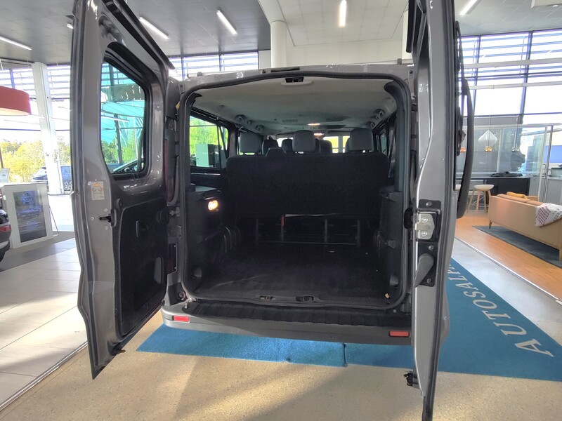 Renault Trafic Passenger vaihtoauto