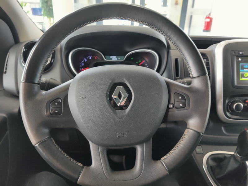 Renault Trafic Passenger vaihtoauto
