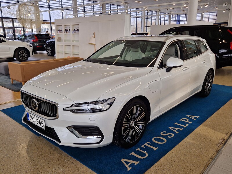 Volvo V60 vaihtoauto