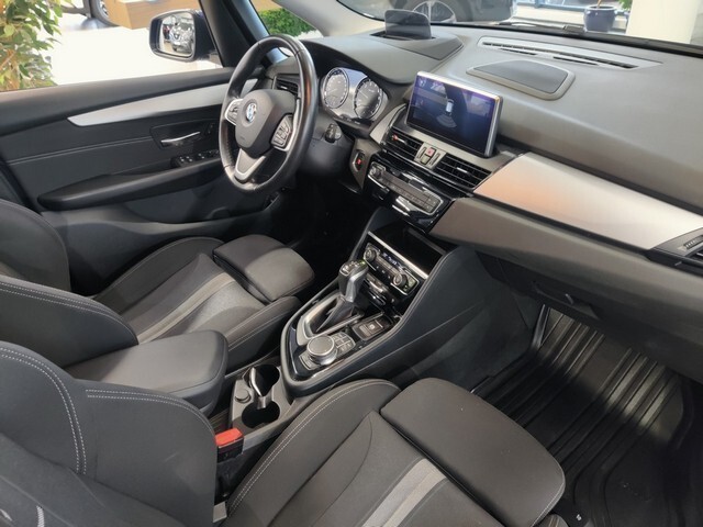 BMW 225 vaihtoauto