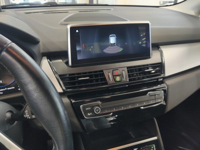 BMW 225 vaihtoauto