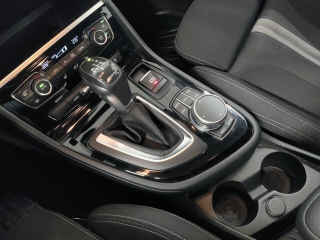 BMW 225 vaihtoauto