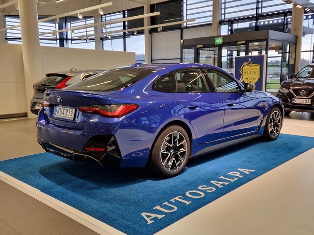 BMW i4 vaihtoauto